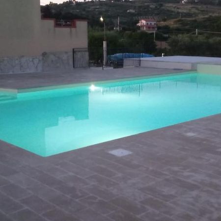 Villa Le Torri Racalmuto Экстерьер фото
